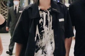 龚俊娱乐吃瓜君