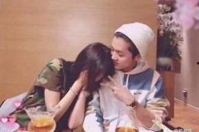 娱乐圈关晓彤鹿晗吃瓜,娱乐圈的甜蜜与苦涩