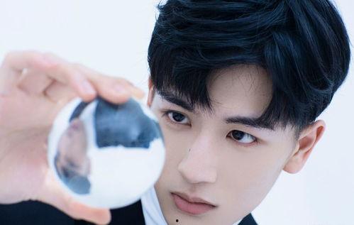 吃瓜娱乐圈张凌赫是谁,娱乐圈新晋“吃瓜王”的崛起之路